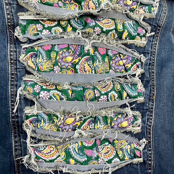 (25114) Create 2MRW Jean Jacket Women's Size Large Paisley Patch Across Back - Picture 5 of 5